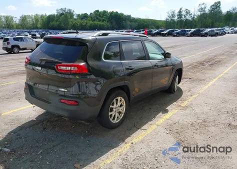 2014 Jeep Cherokee Latitude z USA, uszkodzony, nr VIN 1C4PJMCS3EW184984